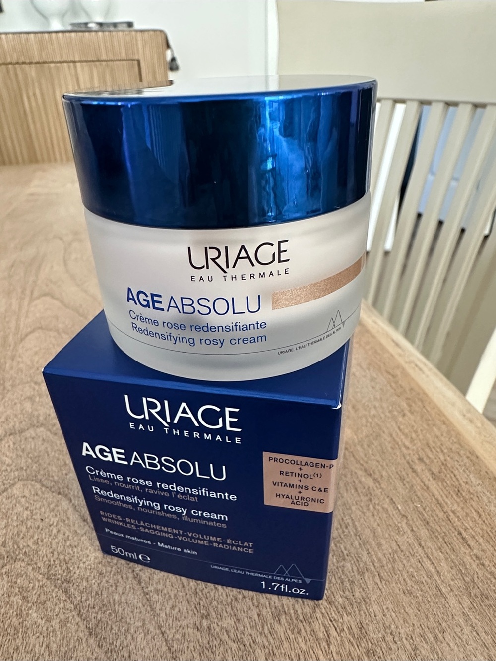 Age Absolu Redensifying Rosy Cream - Blue & White